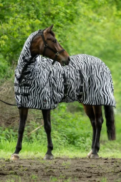 Fliegendecke Zebra, mit Halsteil, mit Bauchlatz