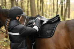 Schabracke KLMona HW25, Springschabracke